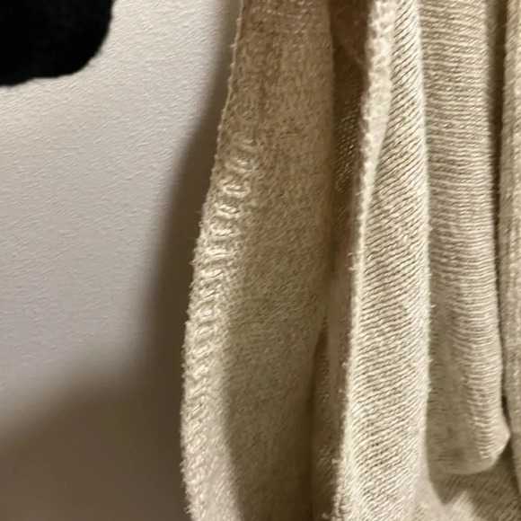 Anthropologie woman’s twisted poncho oatmeal colored sweater - Picture 13 of 15